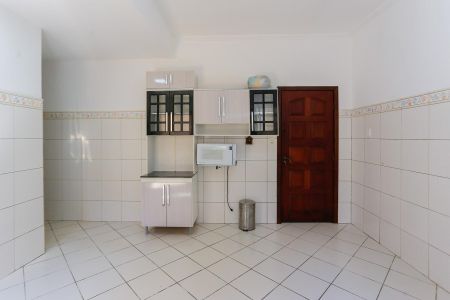 Casa para alugar com 181m², 2 quartos e 2 vagasCozinha