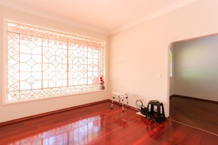 Casa para alugar com 181m², 2 quartos e 2 vagasSala