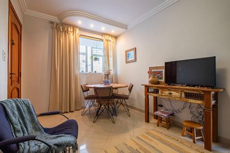 Apartamento à venda com 61m², 2 quartos e 1 vaga Apartamento à venda com 61m², 2 quartos e 1 vagaSala