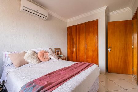 Apartamento à venda com 61m², 2 quartos e 1 vaga Apartamento à venda com 61m², 2 quartos e 1 vagaQuarto 1
