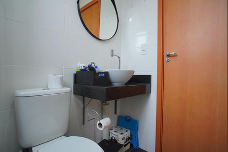 Apartamento à venda com 44m², 2 quartos e 1 vagaBanheiro Corredor