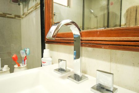 Apartamento à venda com 120m², 3 quartos e 2 vagas Apartamento à venda com 120m², 3 quartos e 2 vagasBanheiro da Suíte 1