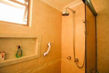 Apartamento à venda com 120m², 3 quartos e 2 vagas Apartamento à venda com 120m², 3 quartos e 2 vagasBanheiro Social