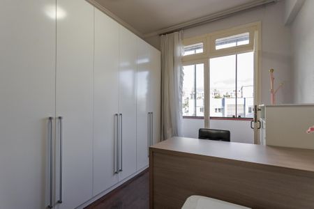 Apartamento à venda com 130m², 3 quartos e 1 vaga Apartamento à venda com 130m², 3 quartos e 1 vagaQuarto 3