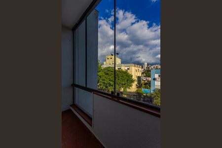 Apartamento à venda com 130m², 3 quartos e 1 vaga Apartamento à venda com 130m², 3 quartos e 1 vagaQuarto 1