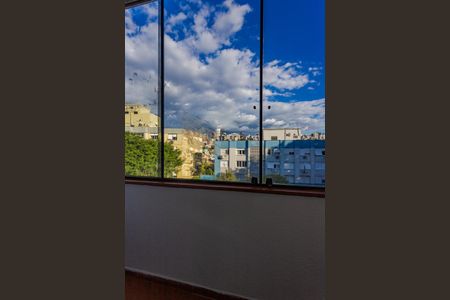 Apartamento à venda com 130m², 3 quartos e 1 vaga Apartamento à venda com 130m², 3 quartos e 1 vagaQuarto 3