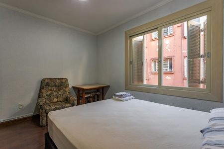 Apartamento à venda com 130m², 3 quartos e 1 vaga Apartamento à venda com 130m², 3 quartos e 1 vagaQuarto 2