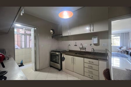 Apartamento à venda com 114m², 3 quartos e sem vagaCozinha