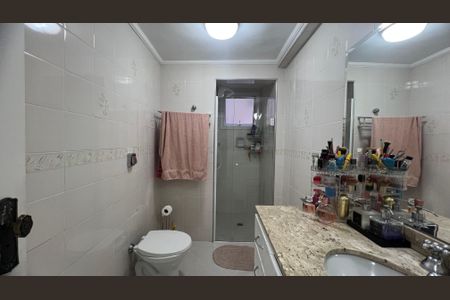 Apartamento à venda com 114m², 3 quartos e sem vagaBanheiro 2