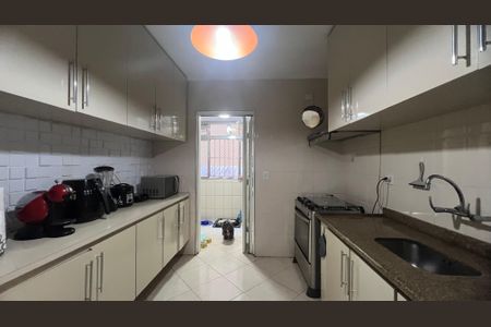 Apartamento à venda com 114m², 3 quartos e sem vagaCozinha