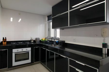 Apartamento à venda com 364m², 4 quartos e 4 vagasCozinha