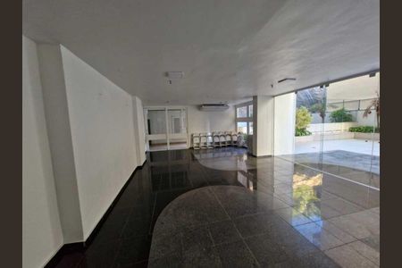 Apartamento à venda com 65m², 1 quarto e 1 vaga