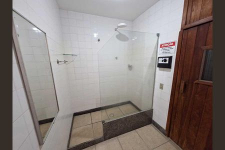 Apartamento à venda com 65m², 1 quarto e 1 vaga