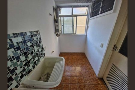 Apartamento à venda com 65m², 1 quarto e 1 vaga