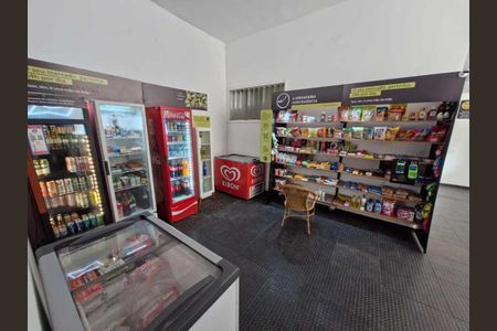 Apartamento à venda com 65m², 1 quarto e 1 vaga