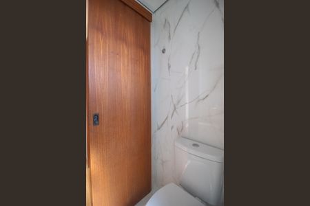 Apartamento à venda com 62m², 2 quartos e 1 vagaBanheiro Social