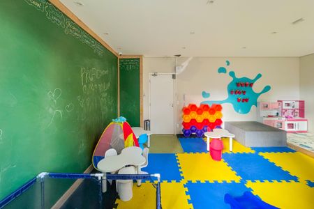 Apartamento à venda com 34m², 1 quarto e 1 vaga Apartamento à venda com 34m², 1 quarto e 1 vagaBrinquedoteca