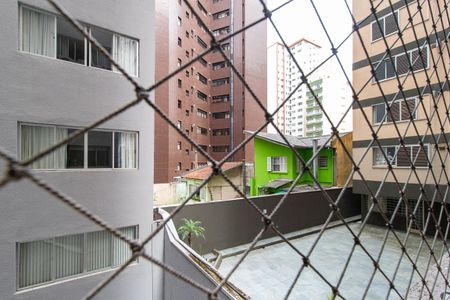 Apartamento para alugar com 240m², 4 quartos e 2 vagas Apartamento para alugar com 240m², 4 quartos e 2 vagasVista da Suíte
