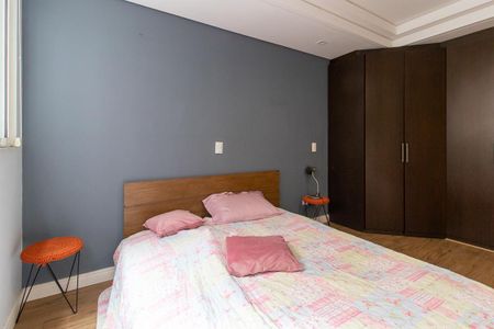 Apartamento para alugar com 240m², 4 quartos e 2 vagas Apartamento para alugar com 240m², 4 quartos e 2 vagasSuíte