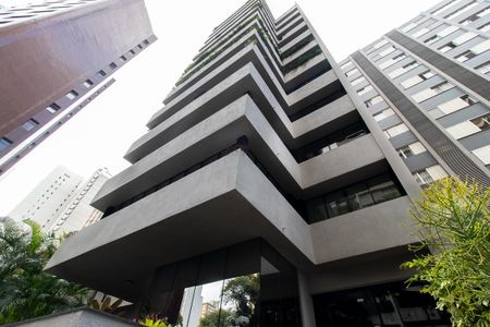 Apartamento para alugar com 240m², 4 quartos e 2 vagas Apartamento para alugar com 240m², 4 quartos e 2 vagasFachada