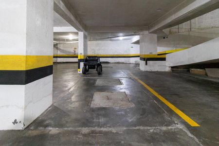 Apartamento para alugar com 240m², 4 quartos e 2 vagas Apartamento para alugar com 240m², 4 quartos e 2 vagasGaragem 2