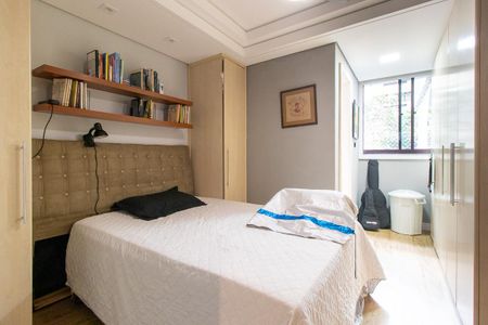Apartamento para alugar com 240m², 4 quartos e 2 vagas Apartamento para alugar com 240m², 4 quartos e 2 vagasSuíte 2