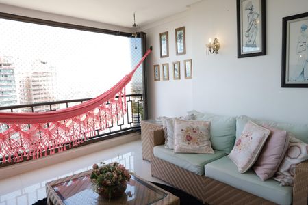 Apartamento para alugar com 116m², 2 quartos e 2 vagasSacada/Sala