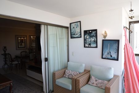 Apartamento para alugar com 116m², 2 quartos e 2 vagasSacada/Sala