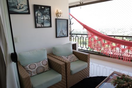 Apartamento para alugar com 116m², 2 quartos e 2 vagasSacada/Sala