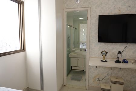 Apartamento para alugar com 116m², 2 quartos e 2 vagasBanheiro/Suíte 2