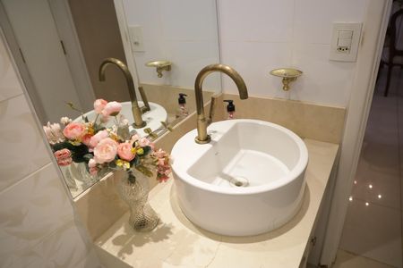 Apartamento para alugar com 116m², 2 quartos e 2 vagasBanheiro Social