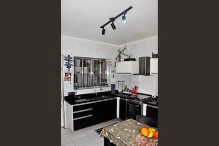 Casa à venda com 99m², 3 quartos e 2 vagas Casa à venda com 99m², 3 quartos e 2 vagasCozinha