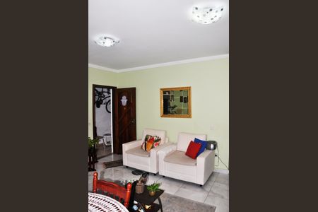 Casa à venda com 99m², 3 quartos e 2 vagas Casa à venda com 99m², 3 quartos e 2 vagas Sala