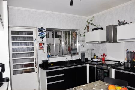 Casa à venda com 99m², 3 quartos e 2 vagas Casa à venda com 99m², 3 quartos e 2 vagas Cozinha