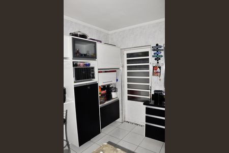 Casa à venda com 99m², 3 quartos e 2 vagas Casa à venda com 99m², 3 quartos e 2 vagasCozinha