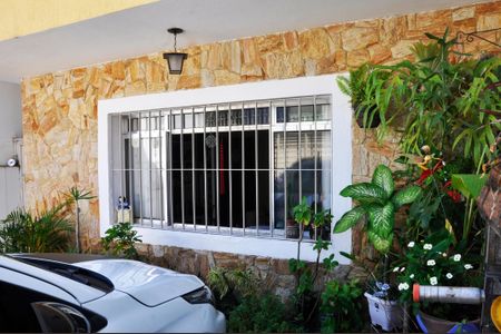 Casa à venda com 99m², 3 quartos e 2 vagas Casa à venda com 99m², 3 quartos e 2 vagasGaragem