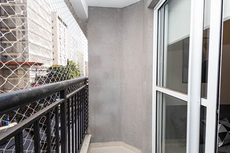 Apartamento à venda com 33m², 1 quarto e sem vagaSacada