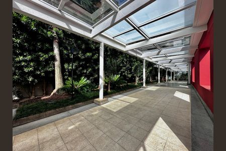 Apartamento à venda com 34m², 1 quarto e 1 vagaÁrea comum