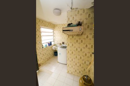 Casa à venda com 140m², 4 quartos e 4 vagas Casa à venda com 140m², 4 quartos e 4 vagasÁrea de Serviço