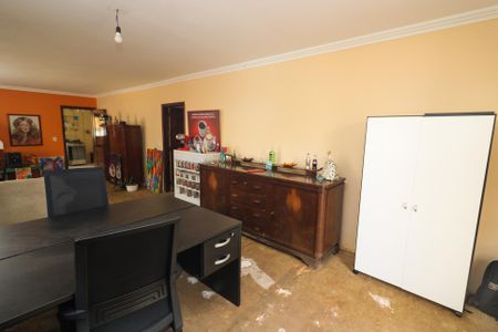 Casa à venda com 140m², 4 quartos e 4 vagas Casa à venda com 140m², 4 quartos e 4 vagasSala 2
