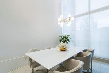 Apartamento para alugar com 86m², 2 quartos e 2 vagas Apartamento para alugar com 86m², 2 quartos e 2 vagasSala de Jantar