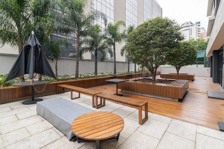 Apartamento para alugar com 86m², 2 quartos e 2 vagas Apartamento para alugar com 86m², 2 quartos e 2 vagasÁrea comum - Salão de festas 3