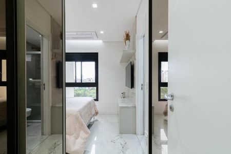 Apartamento para alugar com 86m², 2 quartos e 2 vagas Apartamento para alugar com 86m², 2 quartos e 2 vagasQuarto Suíte 1