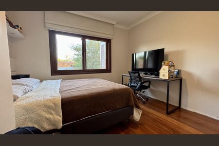 Casa à venda com 253m², 3 quartos e 4 vagasQuarto