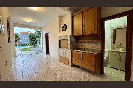 Casa à venda com 253m², 3 quartos e 4 vagasÁrea comum