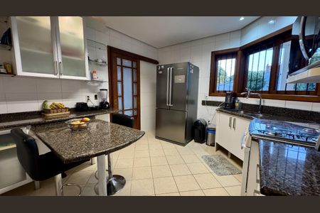 Casa à venda com 253m², 3 quartos e 4 vagasCozinha