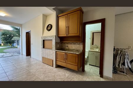 Casa à venda com 253m², 3 quartos e 4 vagasÁrea comum