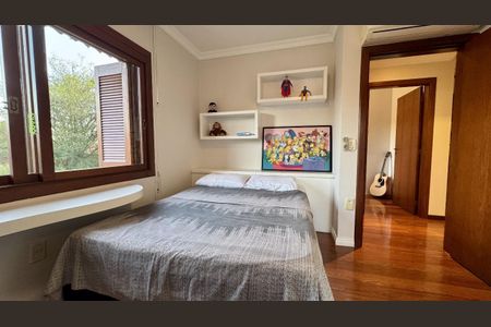 Casa à venda com 253m², 3 quartos e 4 vagasQuarto 2