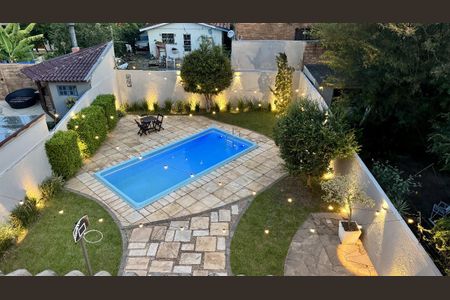 Casa à venda com 253m², 3 quartos e 4 vagasÁrea comum - Piscina