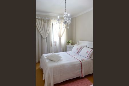 Apartamento à venda com 70m², 3 quartos e 1 vagaQuarto 2